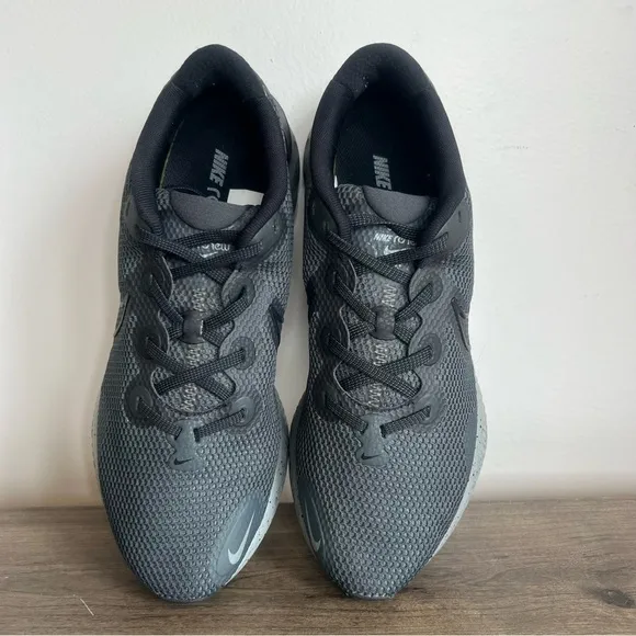 Nike Renew Run Anthracite Black Cool Grey Men's Shoe Size 11.5 #B1525