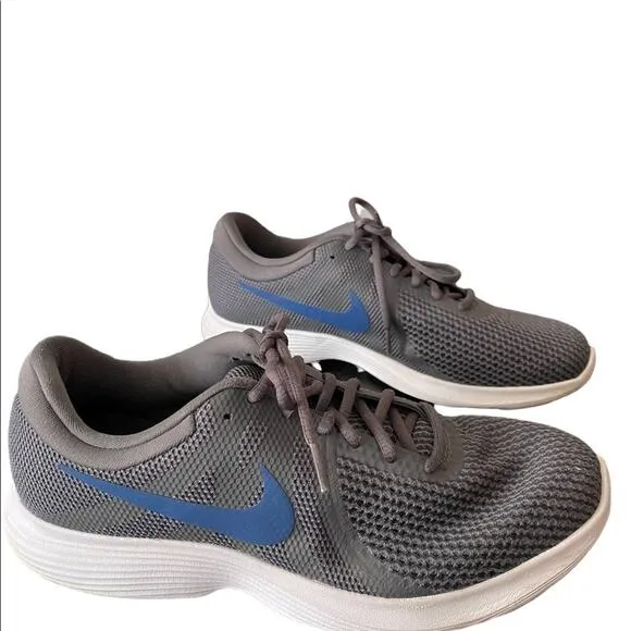 Nike Revolution 4 908988-009 Running Sz 10