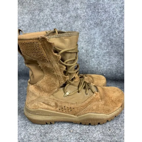 Nike SFB Field 2 8&quot; Leather Tactical Boots Men's 7 Coyote Brown Lace Up