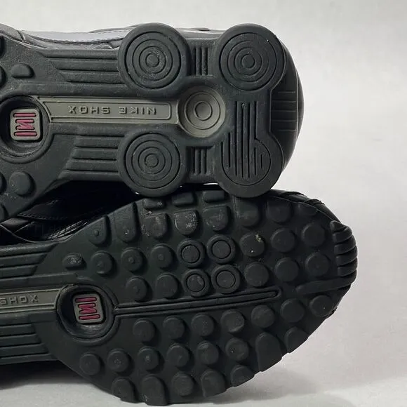 Nike Shoes Womens Size 6 Shox Classic II 343907-010 Leather Black Pink