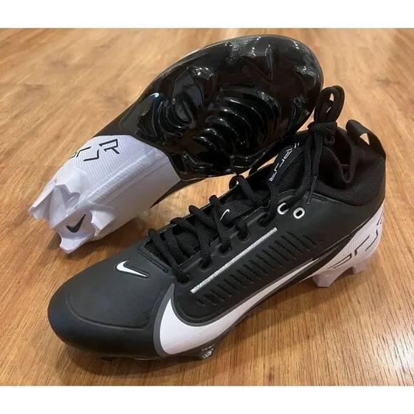 Nike Vapor Edge Pro 360 2 Men's Football Cleats DA5456-001 Black White SIZE 7