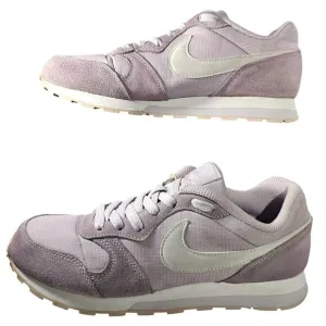 Nike Youth's MD Runner2 BQ8271-500 Iced Lilac/White Size 5.5Y