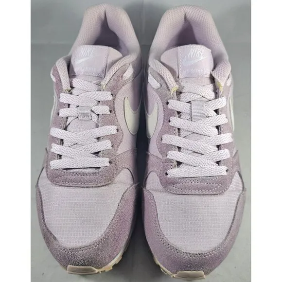 Nike Youth's MD Runner2 BQ8271-500 Iced Lilac/White Size 5.5Y