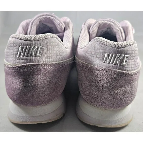 Nike Youth's MD Runner2 BQ8271-500 Iced Lilac/White Size 5.5Y