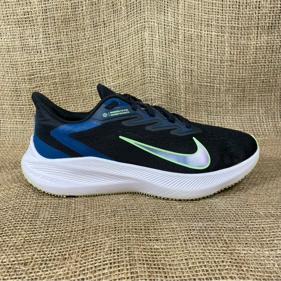 Nike Zoom  Running Shoe WinFlo Black Blue Size 9.5