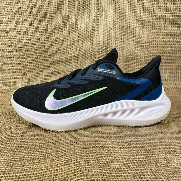 Nike Zoom  Running Shoe WinFlo Black Blue Size 9.5