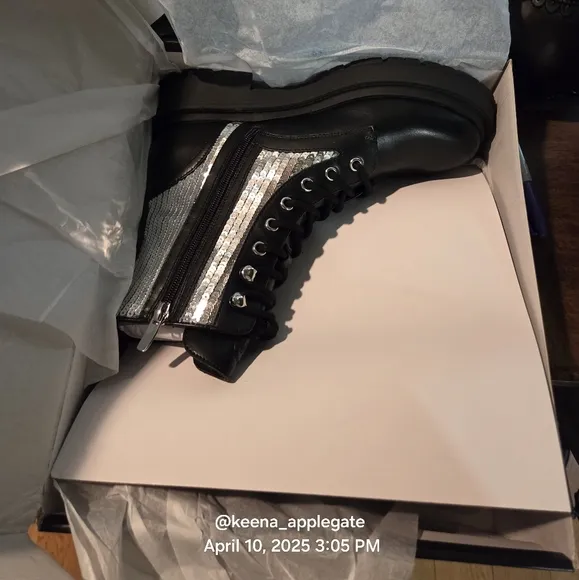Nine West Hediy Combat Boot Sequin Designer Gaux Leather #48