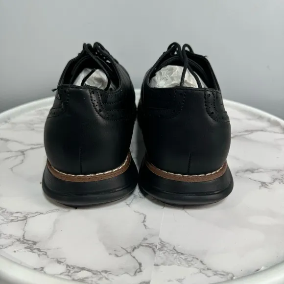 Nine West Mens Lightweight Lace Up Oxford Shoes Size 10 NEW # Box H704