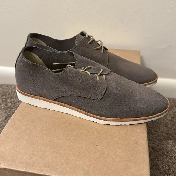 Nisolo Sedona Travel Derby