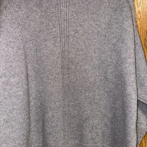 Nordstrom Signature Grey Cashmere sleeved shrug  Sz. S