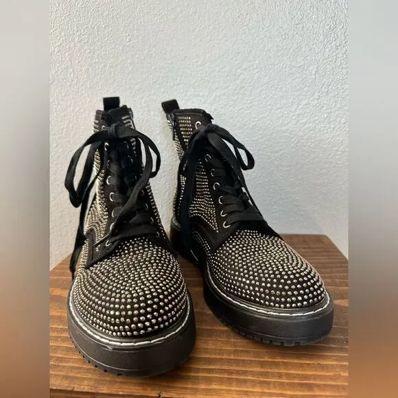 NOWB ** Madden Girl Kurrt Rhinestone Stud Combat Boots Size 6.5