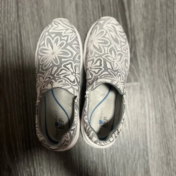 Nurse Mates Black and White Moccasins with Geometric Pattern