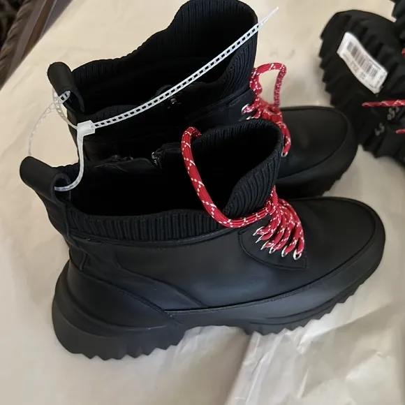 Nurture Whitney Water Resistant Leather Lace-Up Lug Sole Platform Boots.