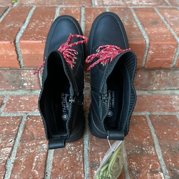 Nurture Whitney Water Resistant Leather Lace-Up Platform Boots Women's Size 8