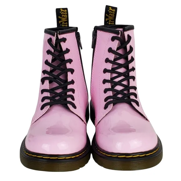 NWB Dr Martens 1460 j girls patent lamper pale pink lace up combat boots