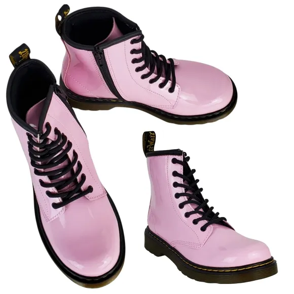 NWB Dr Martens 1460 j girls patent lamper pale pink lace up combat boots