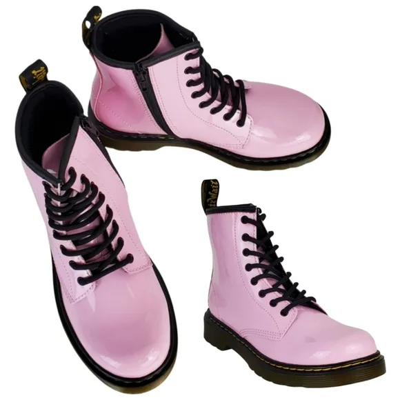 NWB Dr Martens little girl 1460 toddler lace up combat boots pale pink patent