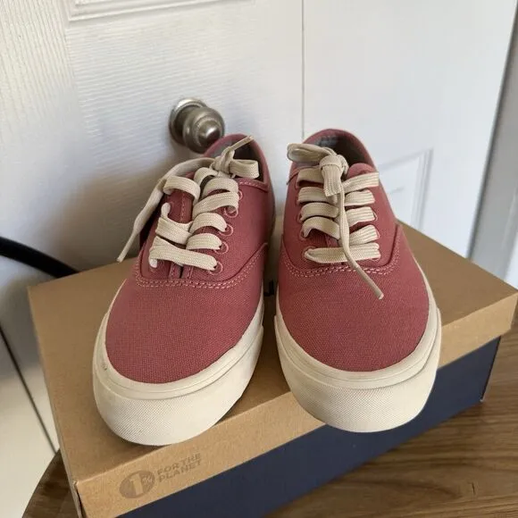 NWB SEAVEES Legend Seachange Red Sz 5 Recycled Sneaker Lace Up Boat Shoe Classic