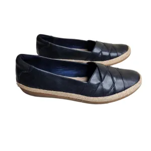 NWOB Clark's Collection women's black leather round toe slip on flats Size 9.5