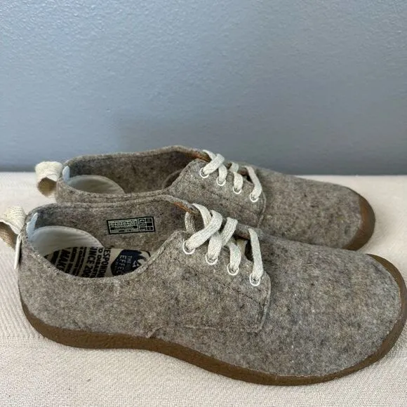 NWOB*** KEEN MOSEY DERBY Wool Felt Lace Up Oxford shoe Size 10.5