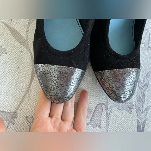 NWOB Lanvin Paris Wedge Heels Black Suede Pewter Metallic Cap Toe Ballet EU 36