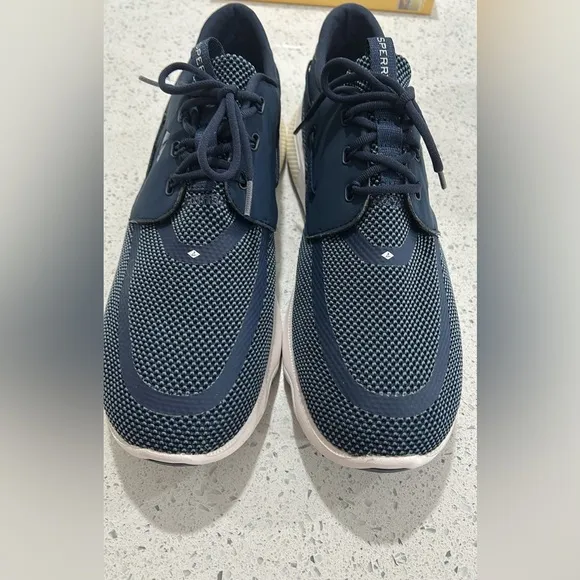NWOB Sperry Men's 7 Seas 3-Eye Sneaker Boat Shoes in Navy - Size 13