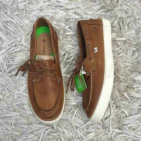 NWOB Cariuma Men’s Mare Nubuck Leather Comfort Boat Shoes in Mocha size 10.5