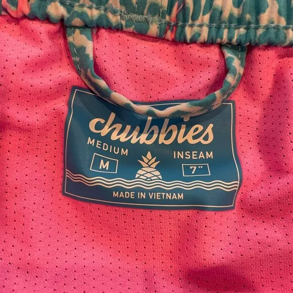 NWOT Chubbies Mens M Domingos Are For Flamingos 7&quot; Lined Classic Swim Trunk Blue