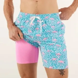 NWOT Chubbies Mens M Domingos Are For Flamingos 7&quot; Lined Classic Swim Trunk Blue