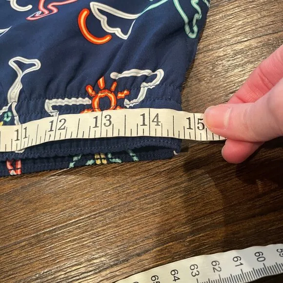 NWOT Chubbies Men's M The Neon Lights 7&quot; Classic Swim Trunk Navy Graphic Print