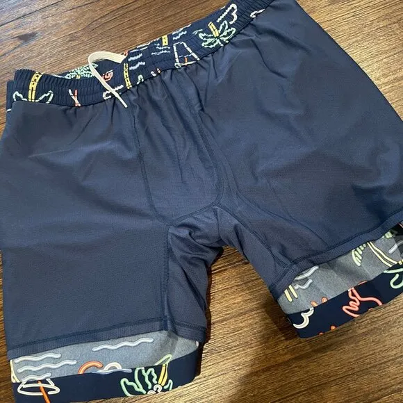 NWOT Chubbies Men's XL Neon Lights 5.5&quot; Lined Classic Swim Trunk Navy Graphic