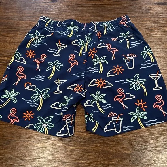 NWOT Chubbies Men's XL The Neon Lights 7&quot; Classic Swim Trunk Navy Graphic Print