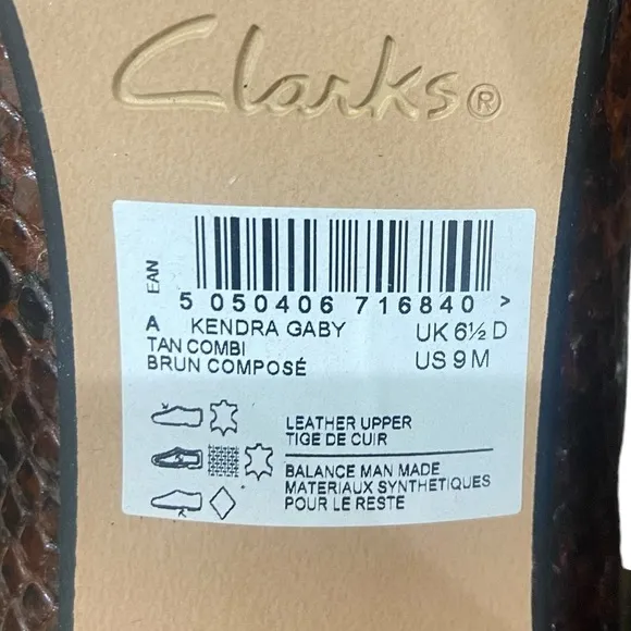 Nwot Clarks Kendra Gaby snakeskin embossed leather platform mary Jane shoes sz 9