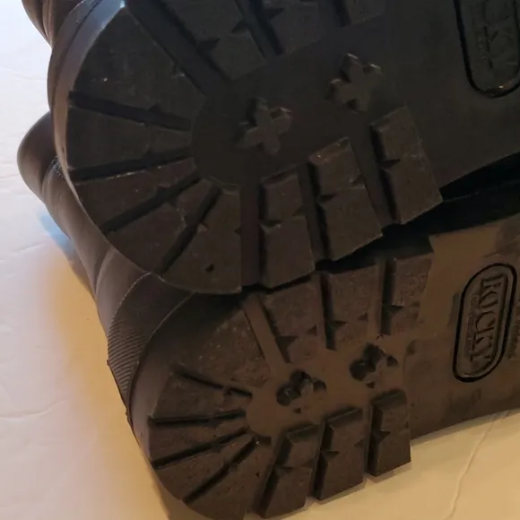 NWOT Combat boots