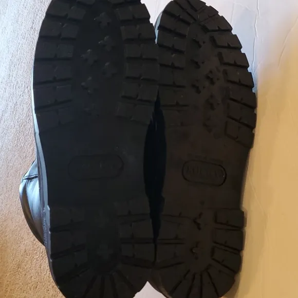 NWOT Combat boots