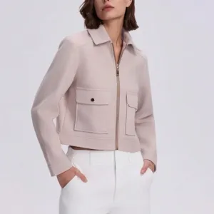 NWOT Cream jacket with pocket &amp; zipper front closure