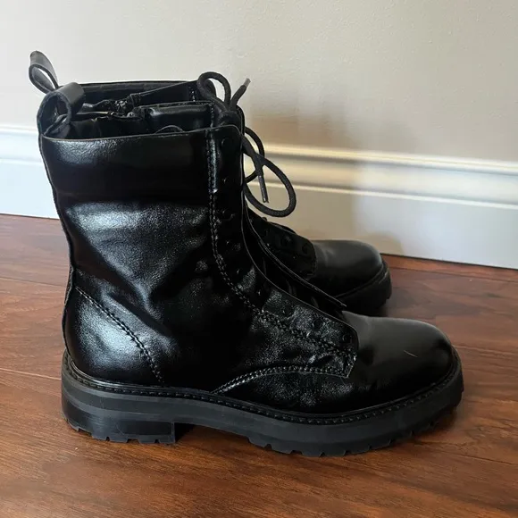 NWOT Dolce Vita Rainer Midnight Crinkle Black Leather Combat Boots-Size 10