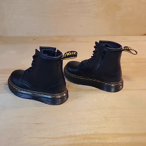 NWOT Dr. Martens Zavala T Toddler Inside Zipper Combat Boots