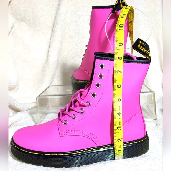 NWOT or Box Women's DR. MARTENS 1460‎ Pink Air Walk Boots size 7