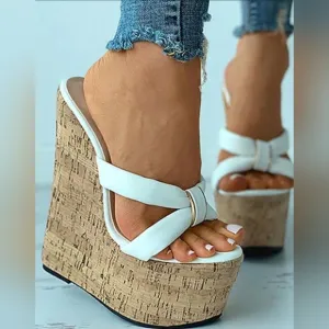 NWOT Size 6 Cork and White Platform Wedges 6 1/2 inch height