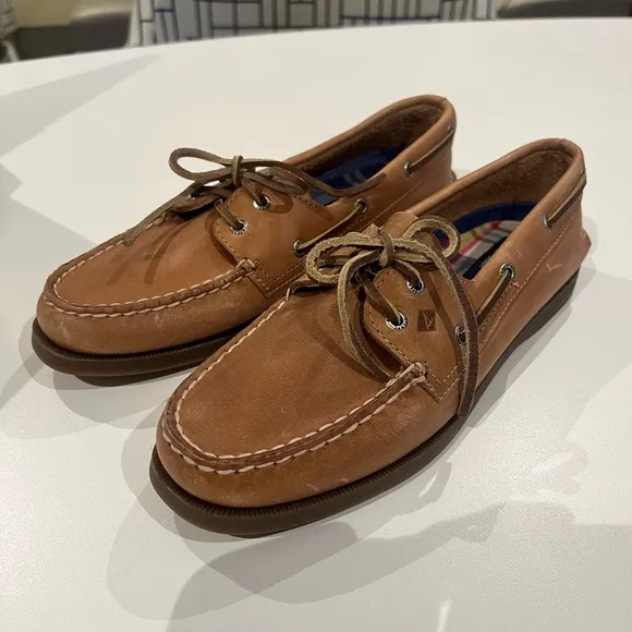 NWOT Sperry Top-Sider Authentic Original Boat Shoe M7 / W9