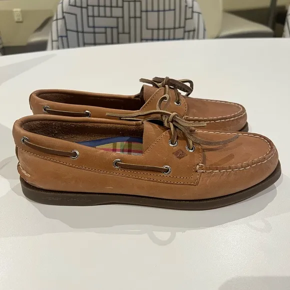 NWOT Sperry Top-Sider Authentic Original Boat Shoe M7 / W9