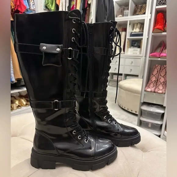 NWT. ALDO Black Patent Leather military style Boots, knee high, lace up, size 7