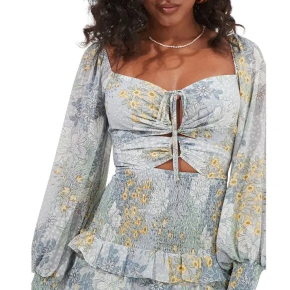 NWT ASTR Marietta Cut Out Floral Print Smocked Tiered Ruffle Mini Dress