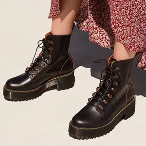 NWT Dr. Marten Leona Lace Up Boots
