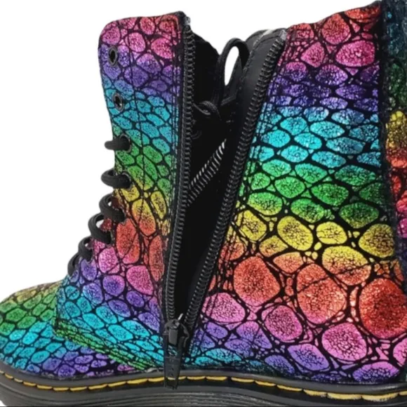 NWT Dr. Martens 1460 Pascal J Womens Rainbow 🌈 Metallic Boots