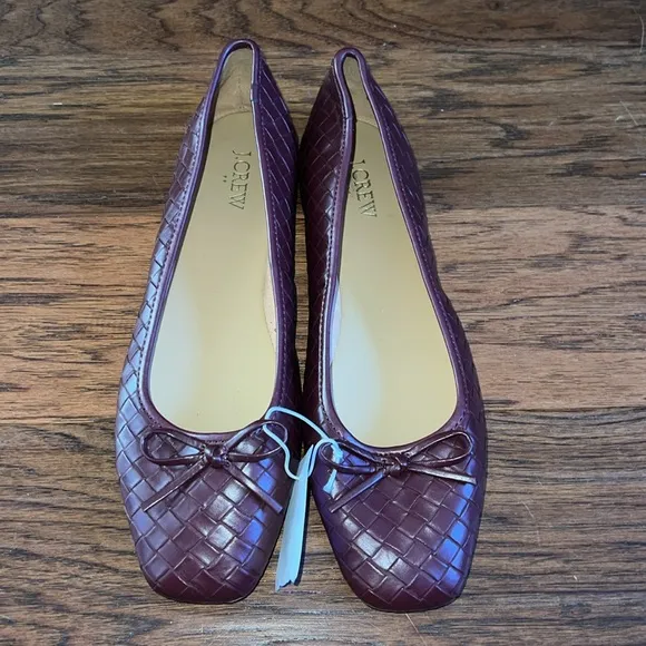 NWT J. Crew Woven square-toe ballet flats in Cabernet Rouge Size 10