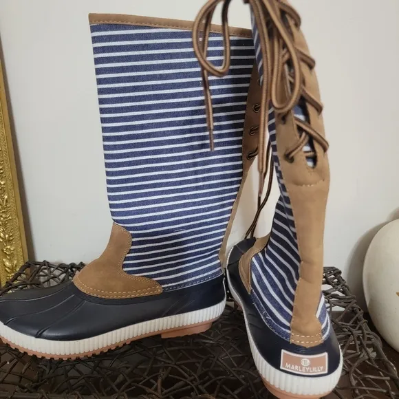 NWT Marley Lilly Tall Duck Boots Back Lace Up Blue White Stripe Size 10