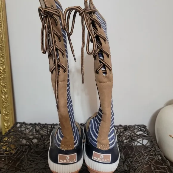 NWT Marley Lilly Tall Duck Boots Back Lace Up Blue White Stripe Size 10