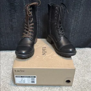 NWT Taos Crave Black Leather Lace-Up Boots